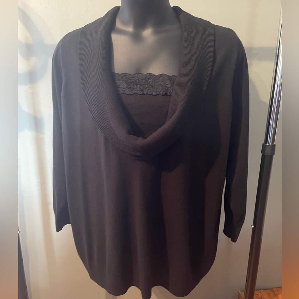 Women’s Cowl Neck Sweater-size 26/28